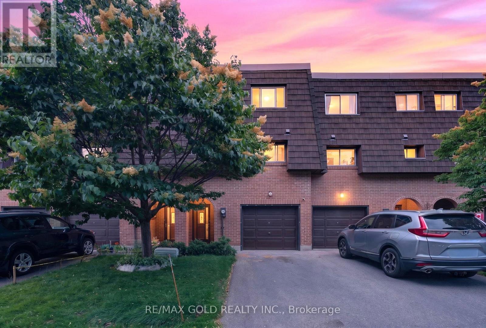 68 DARRAS COURT - 1