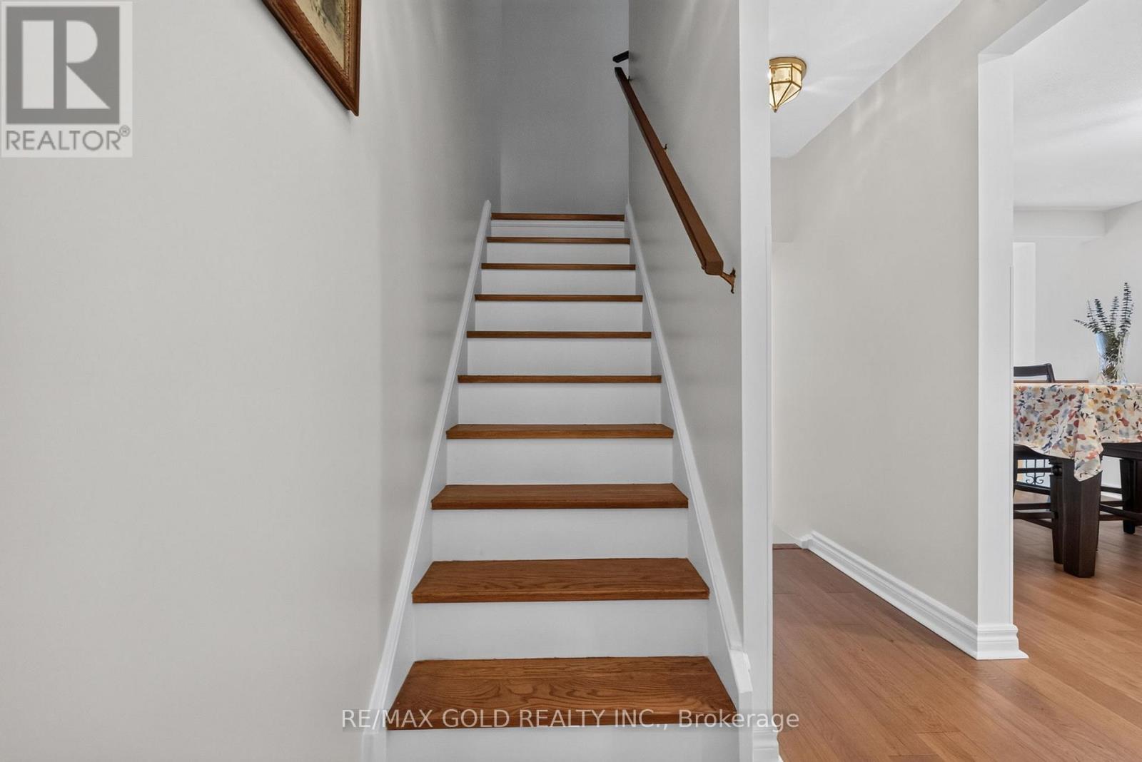 68 DARRAS COURT - 25