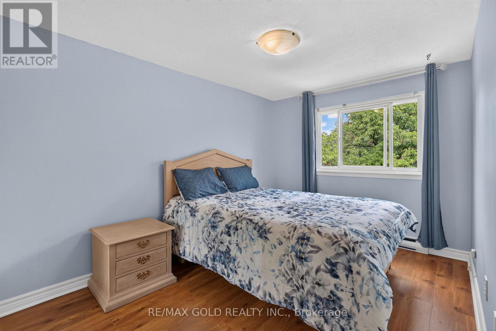 68 DARRAS COURT - 27