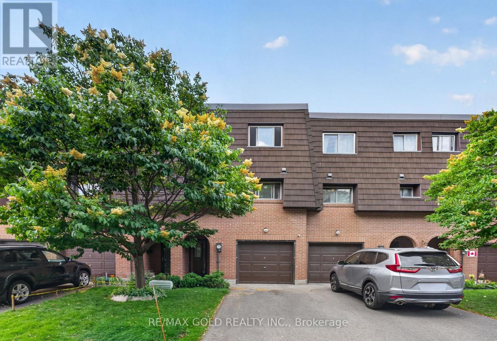 68 DARRAS COURT - 3