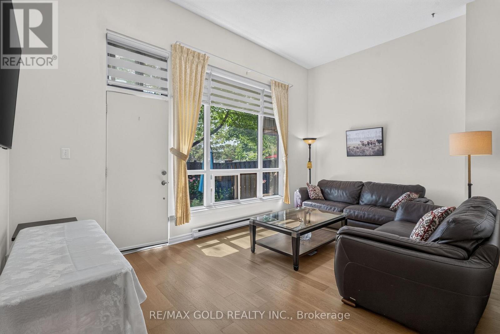 68 DARRAS COURT - 9