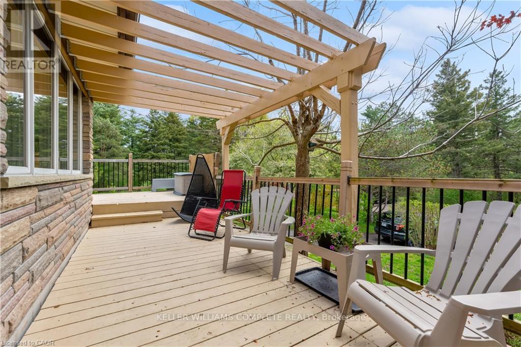 569 CRANE COURT - 4