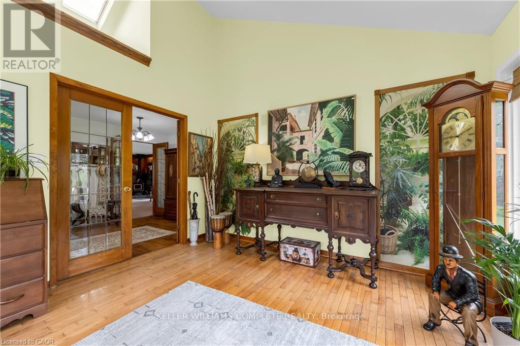 569 CRANE COURT - 8