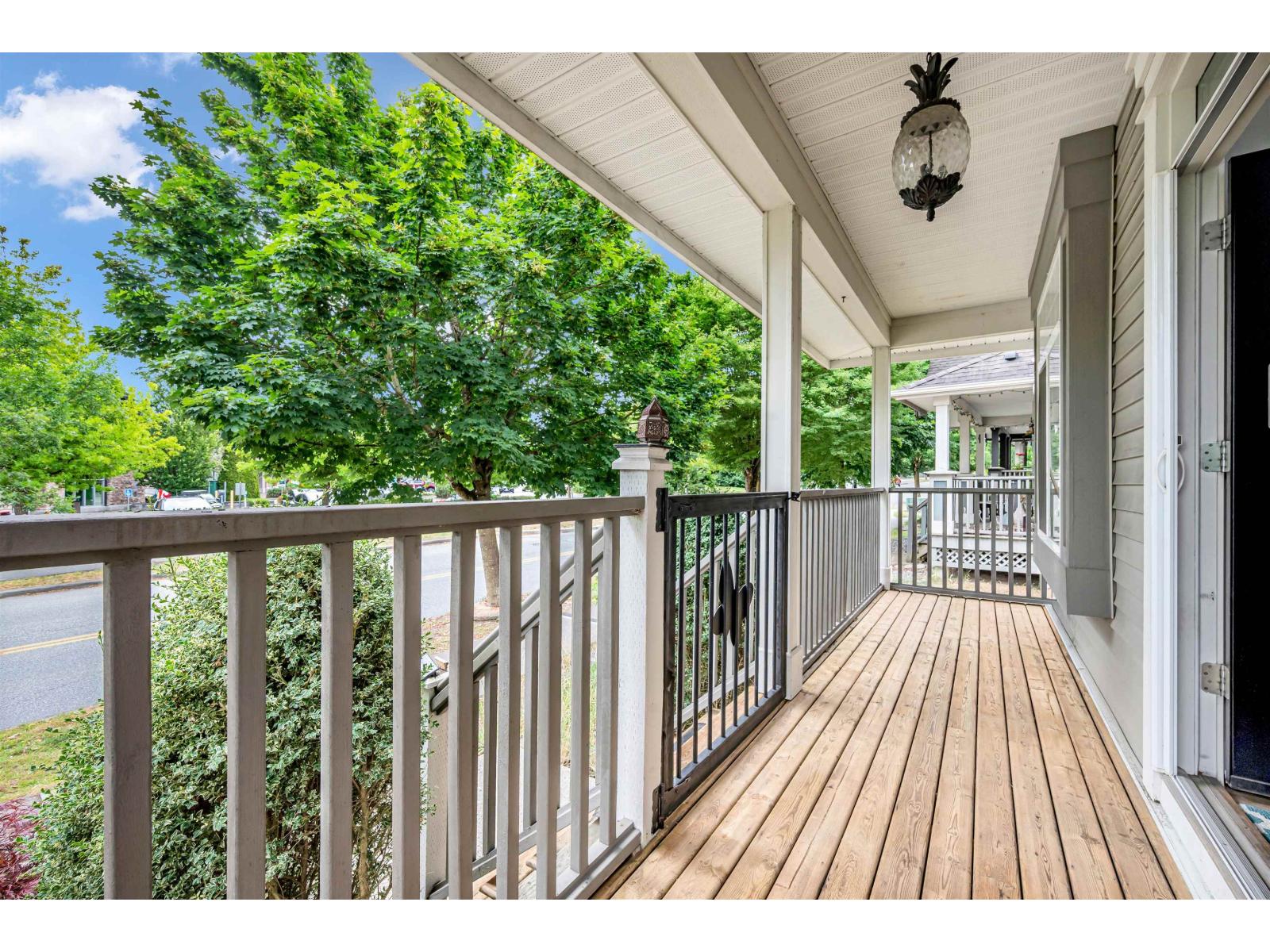 5 Bed, 4 Bath House for Sale in Surrey – 6779 186 STREET, Surrey – MLS# R3141780 - Image 29