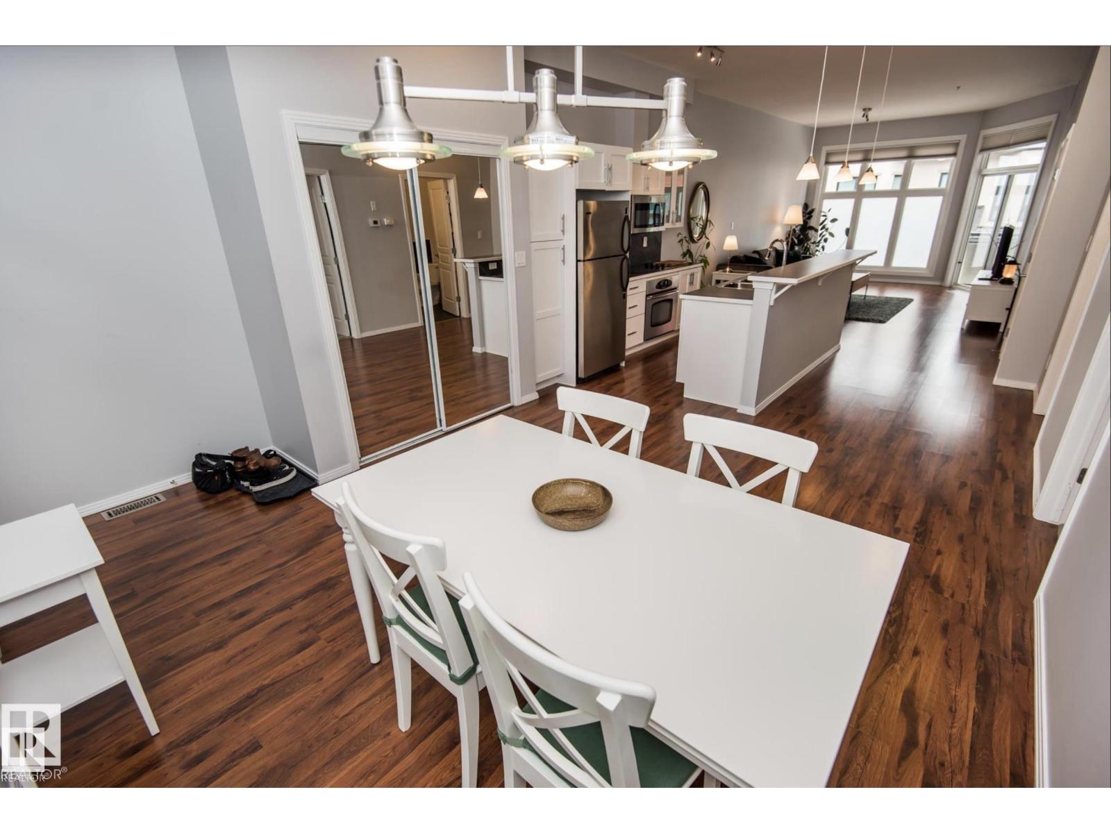 #415 10147 112 ST NW - 14