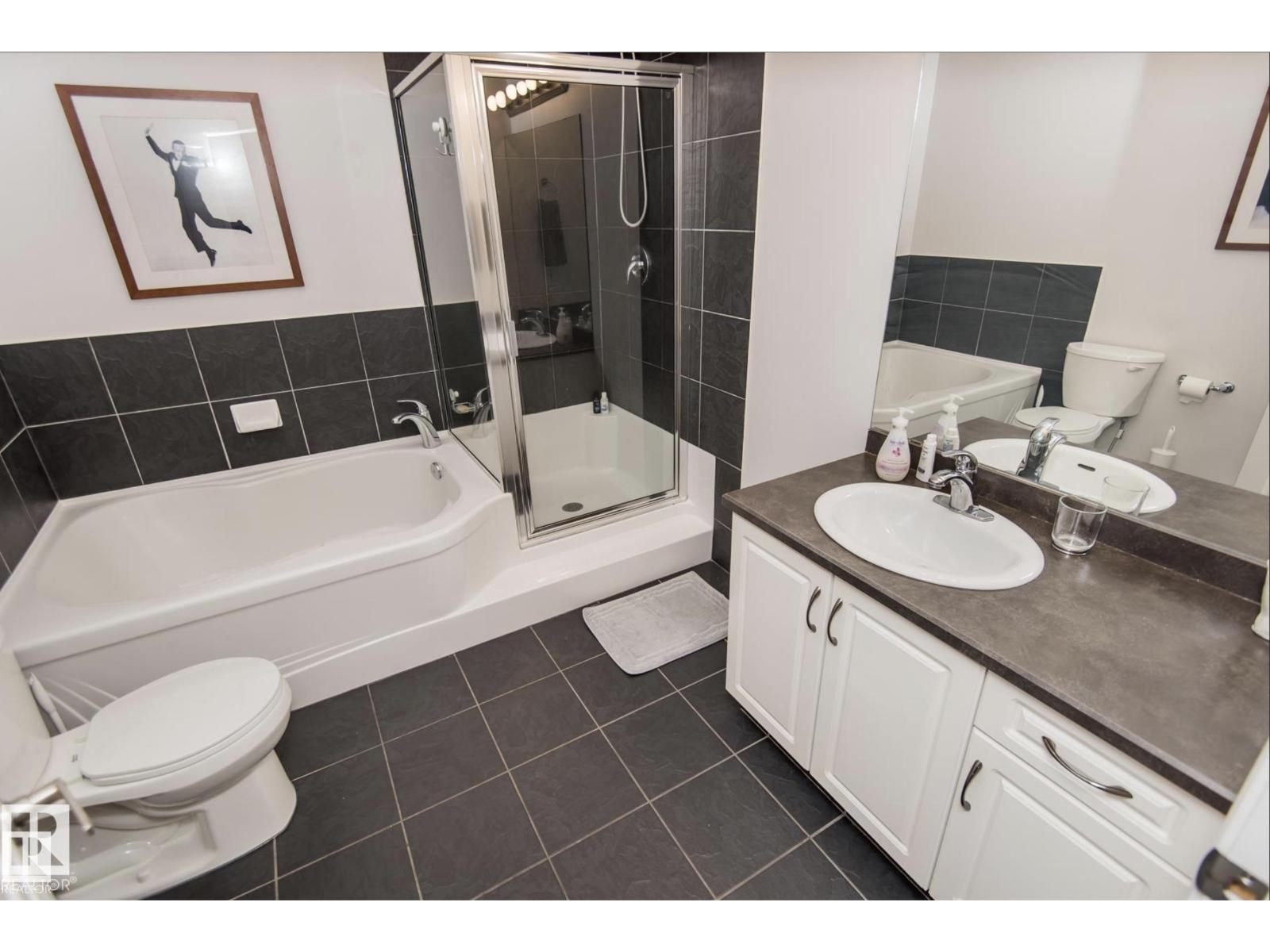 #415 10147 112 ST NW - 19