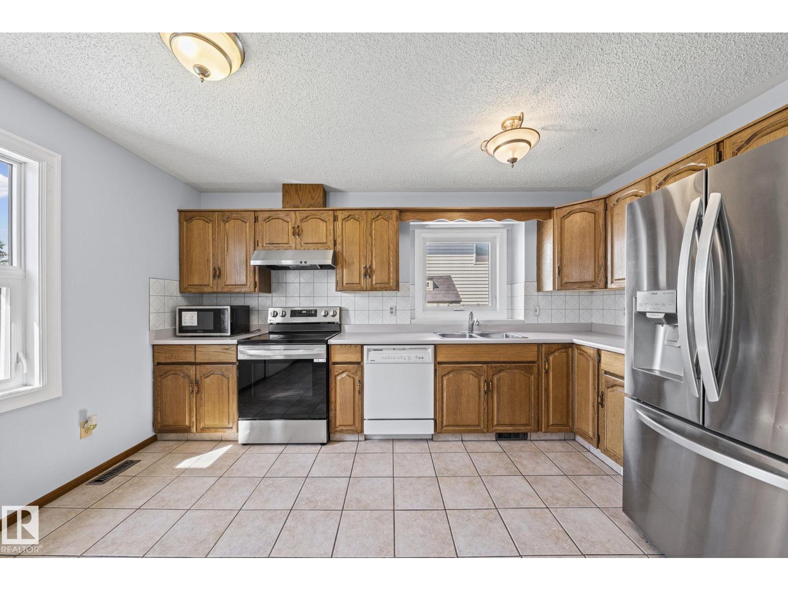 32 DANFORTH CR — photo 10