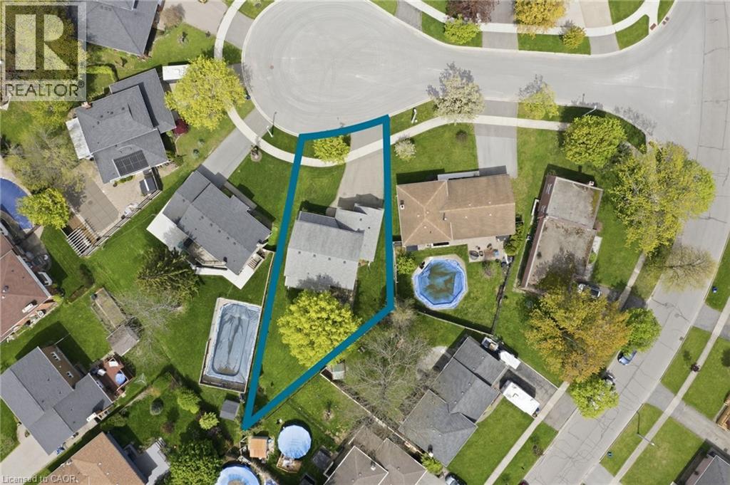 11 GREENBRIAR Court - 28