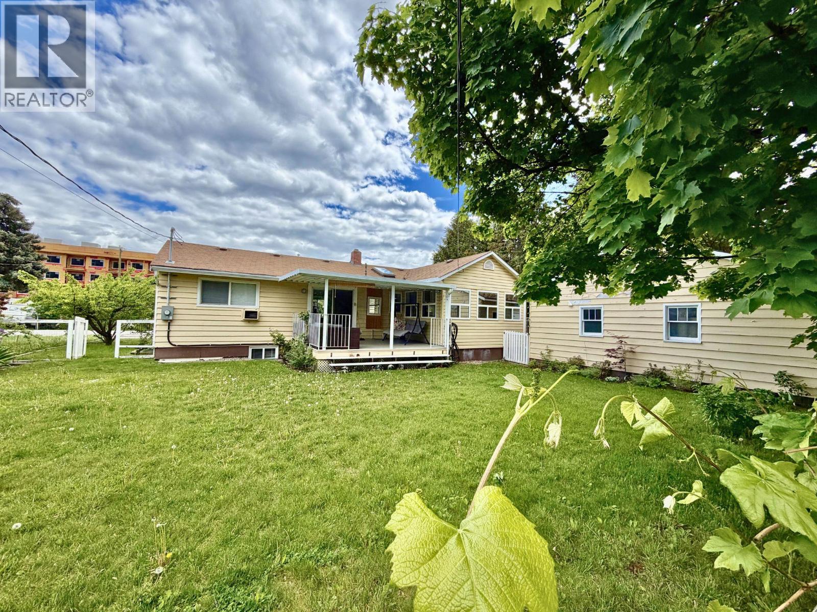 13614 Spencer Avenue - 22