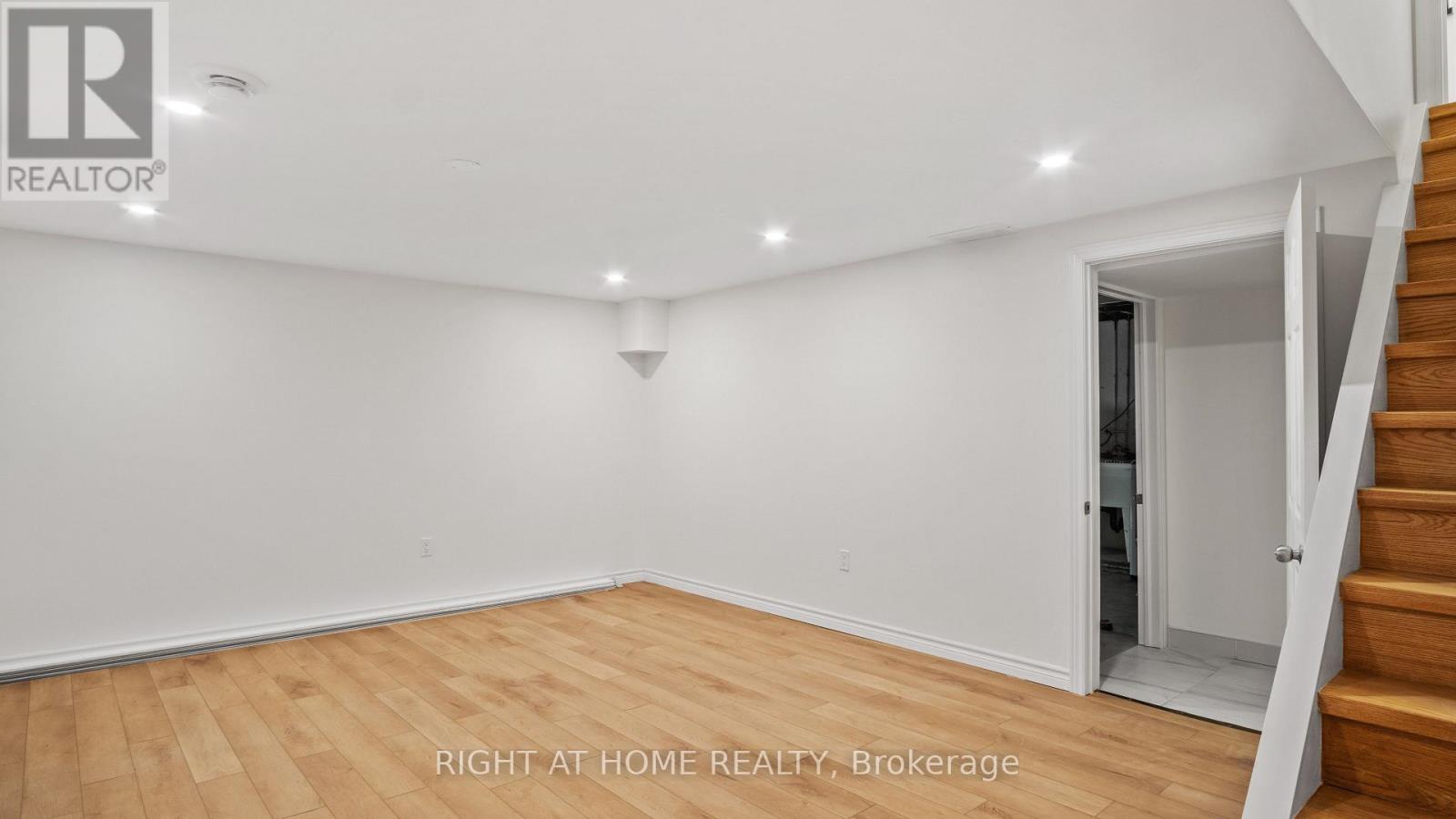1687 ERNEST AVENUE - 19