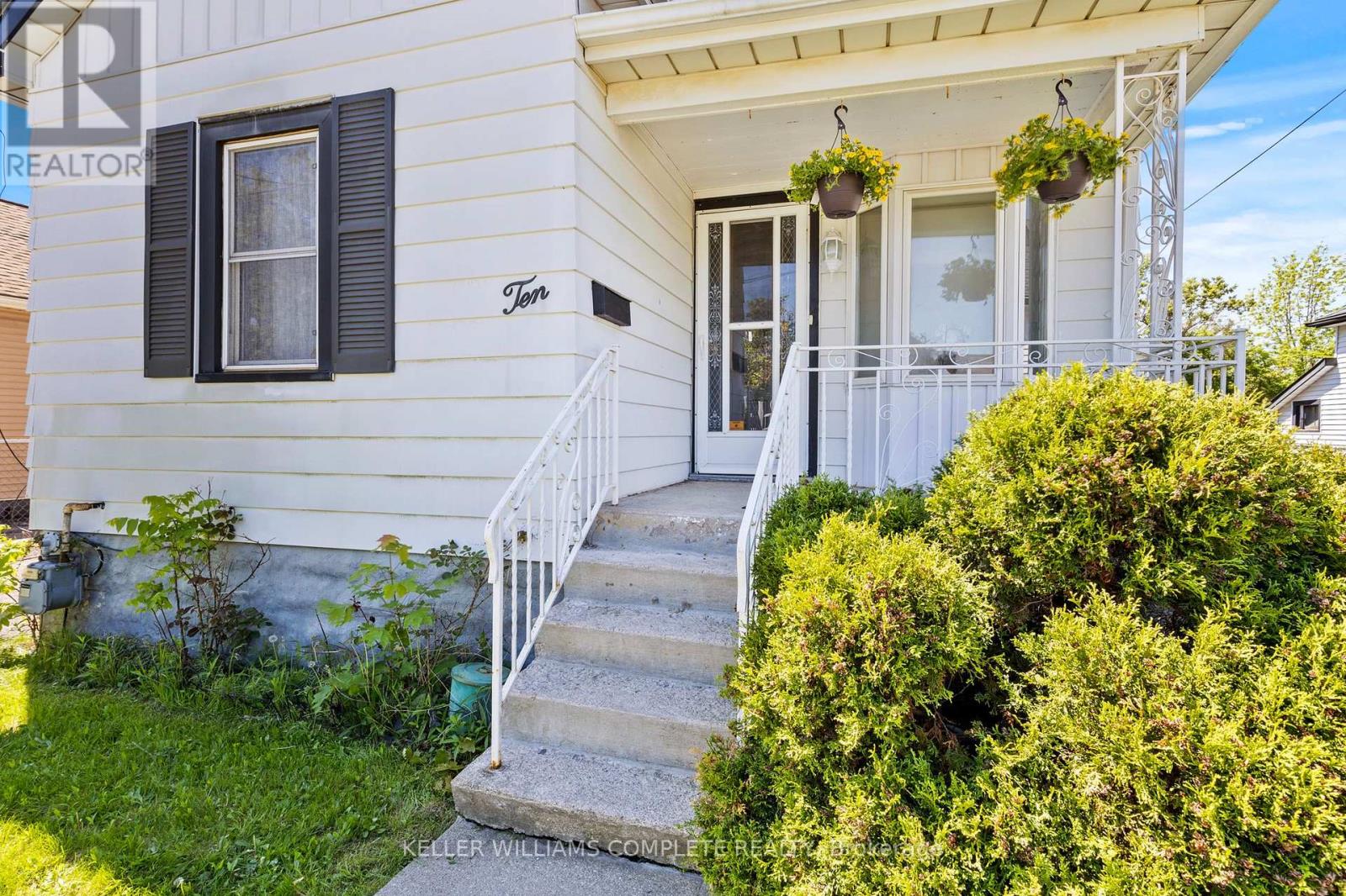 10 MONCK STREET - 2