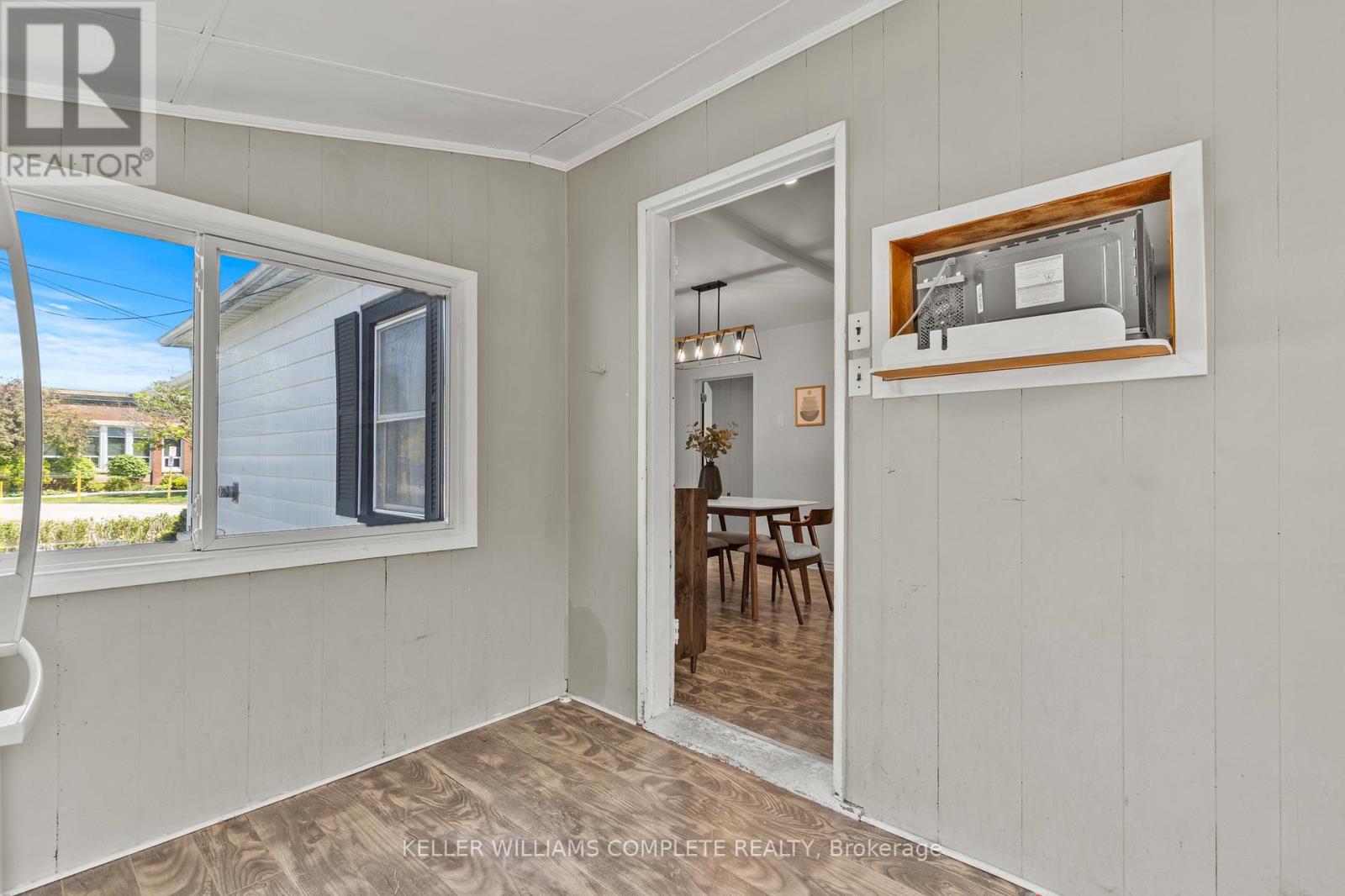 10 MONCK STREET - 29