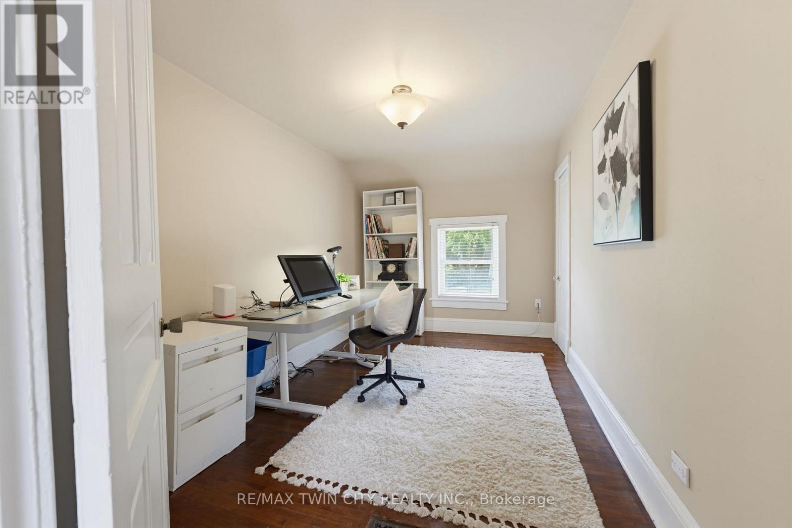 85 BARRIE STREET - 17
