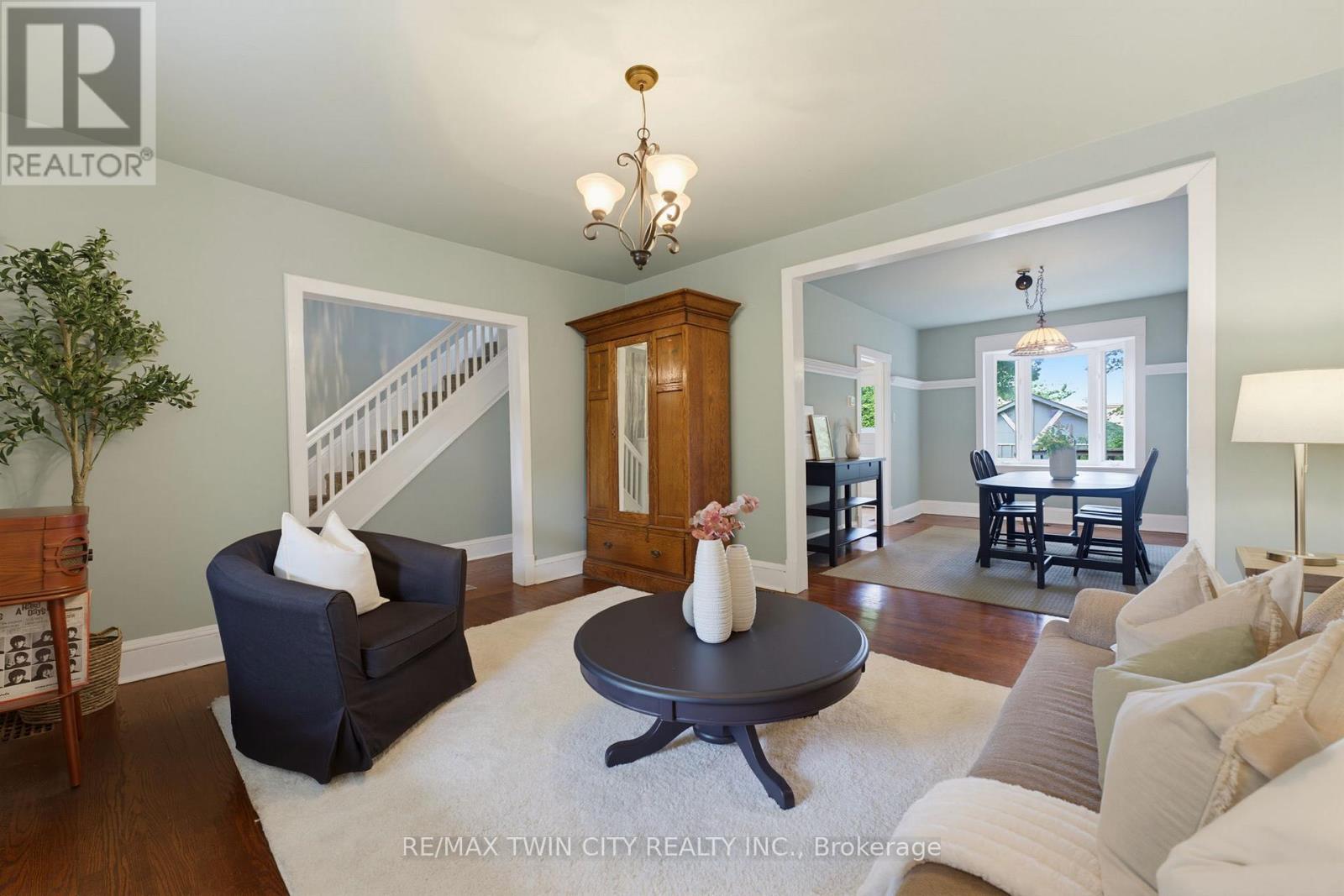 85 BARRIE STREET - 6