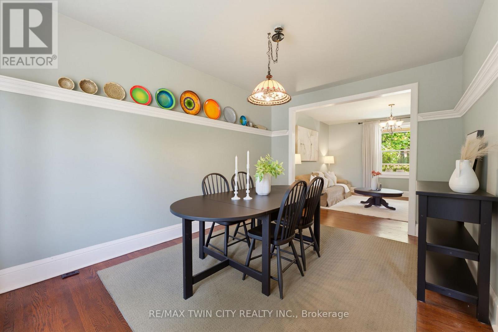 85 BARRIE STREET - 9