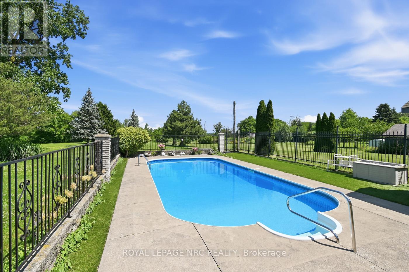 1750 YORK ROAD - 32