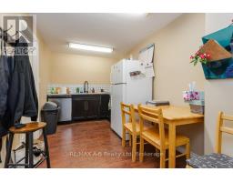 4 Mc Farlane Street, Stratford, ON N5A8B6 Photo 41