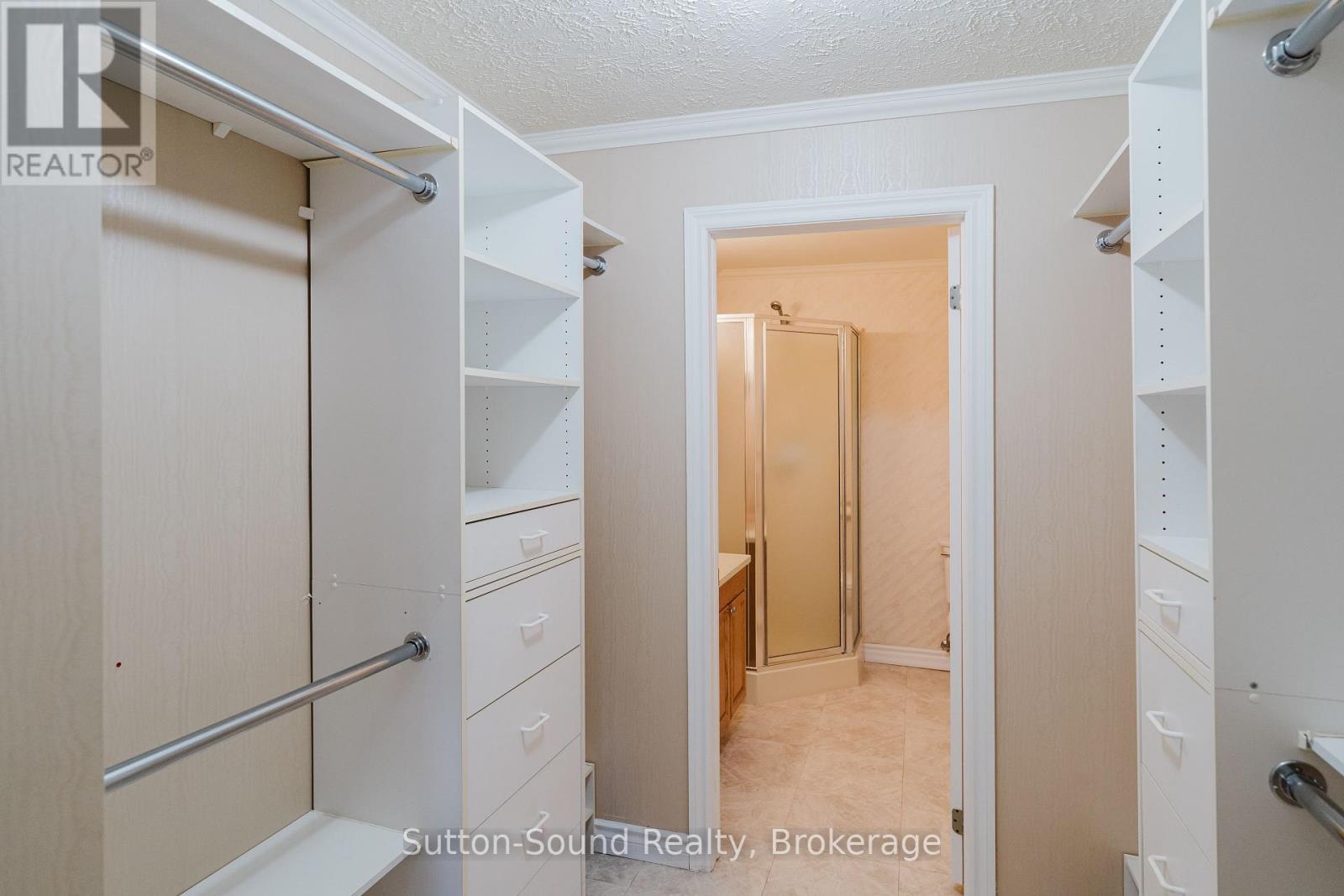 #102 2555 3RD AVENUE W - 12