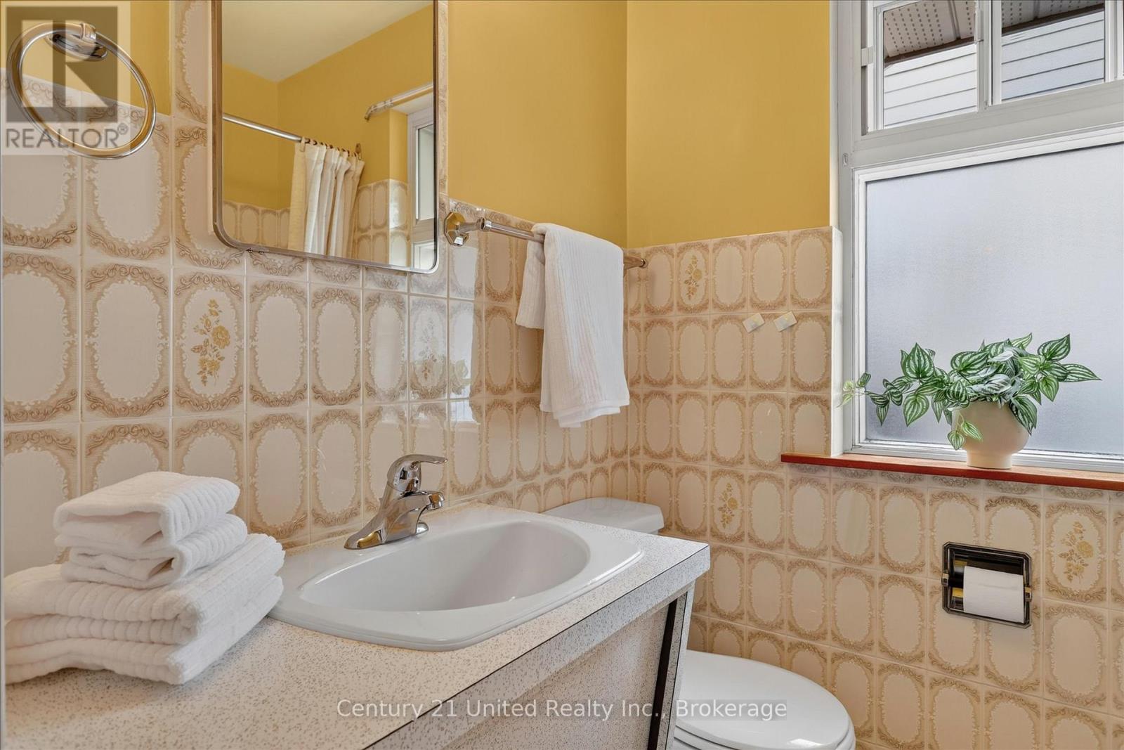 1031 ORIOLE DRIVE - 13