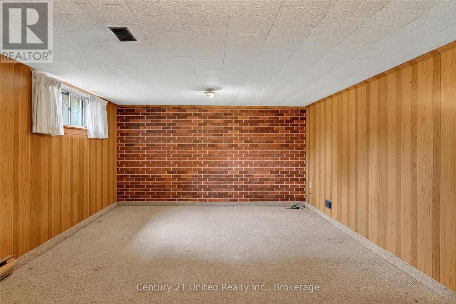 1031 ORIOLE DRIVE - 22