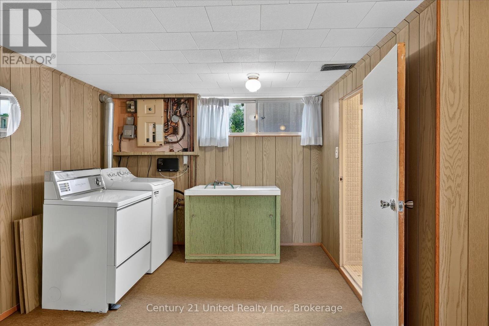1031 ORIOLE DRIVE - 23