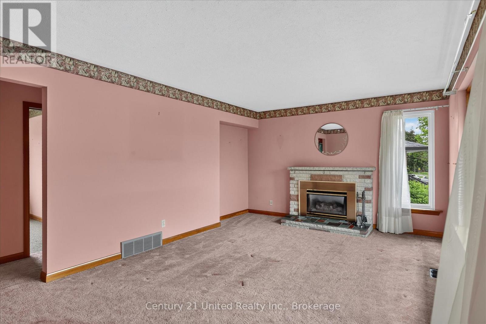 1031 ORIOLE DRIVE - 5