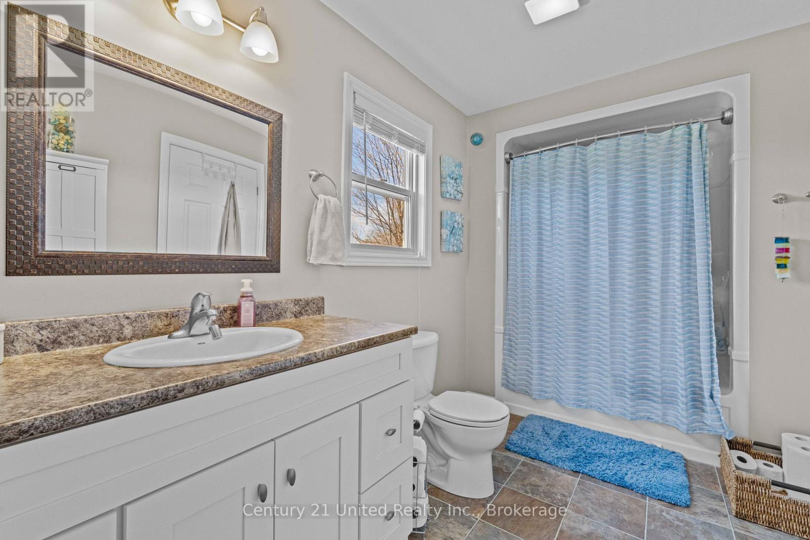 2278 MONCK ROAD - 23