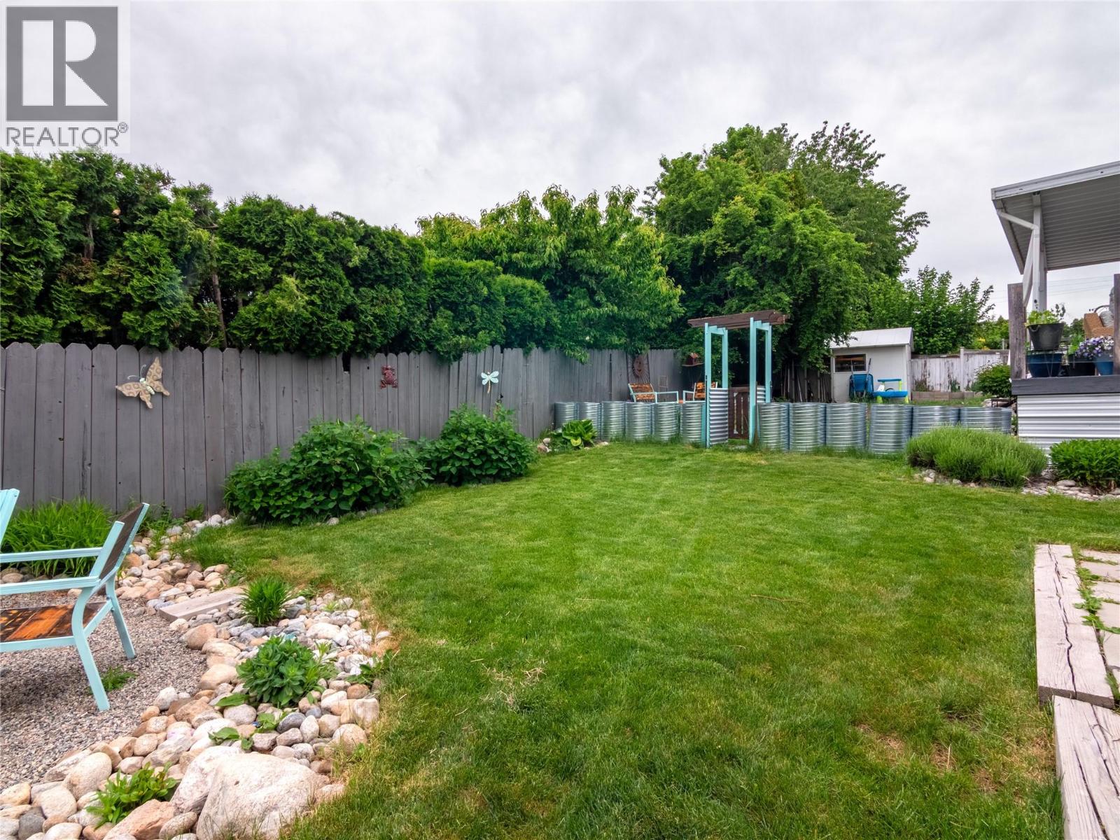 271 Middle Bench Road S - 25
