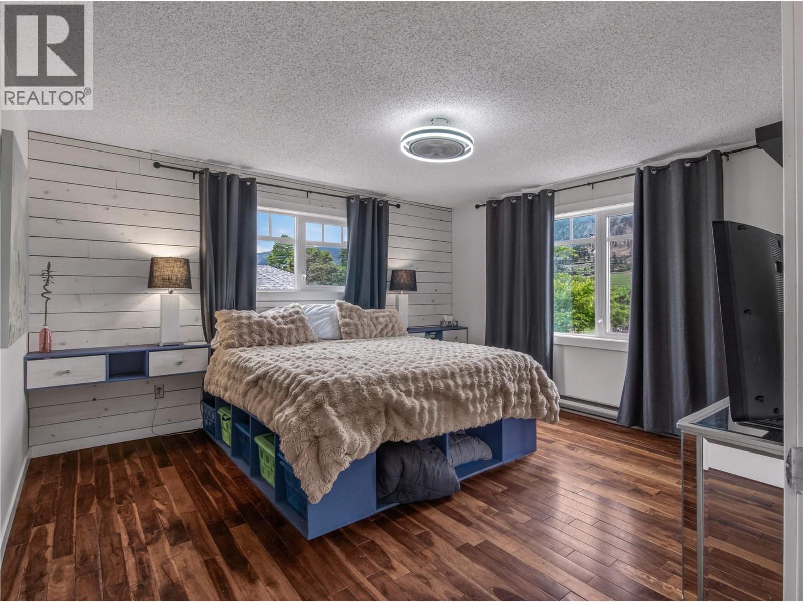 271 Middle Bench Road S - 20