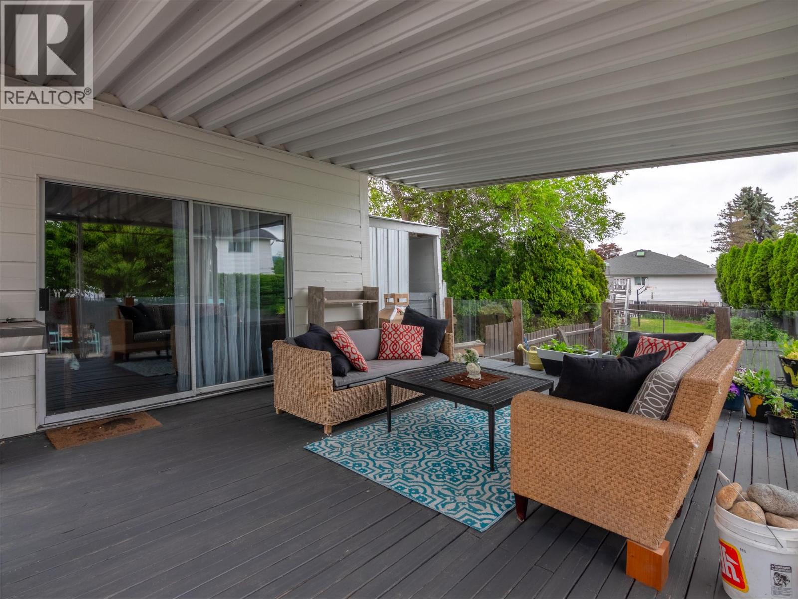 271 Middle Bench Road S - 24