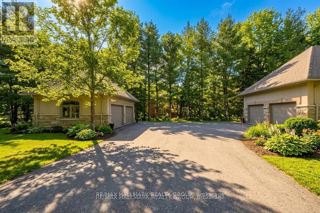 5 Bed, 5 Bath House for Sale in Ottawa – 5800 QUEENSCOURT CRESCENT, Ottawa – MLS# X13518006 - Image 2