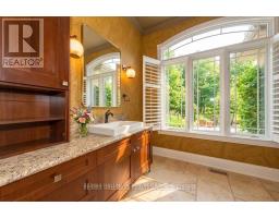 5800 Queenscourt Crescent, Ottawa, ON K4M1K3 Photo 19