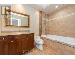 5800 Queenscourt Crescent, Ottawa, ON K4M1K3 Photo 33