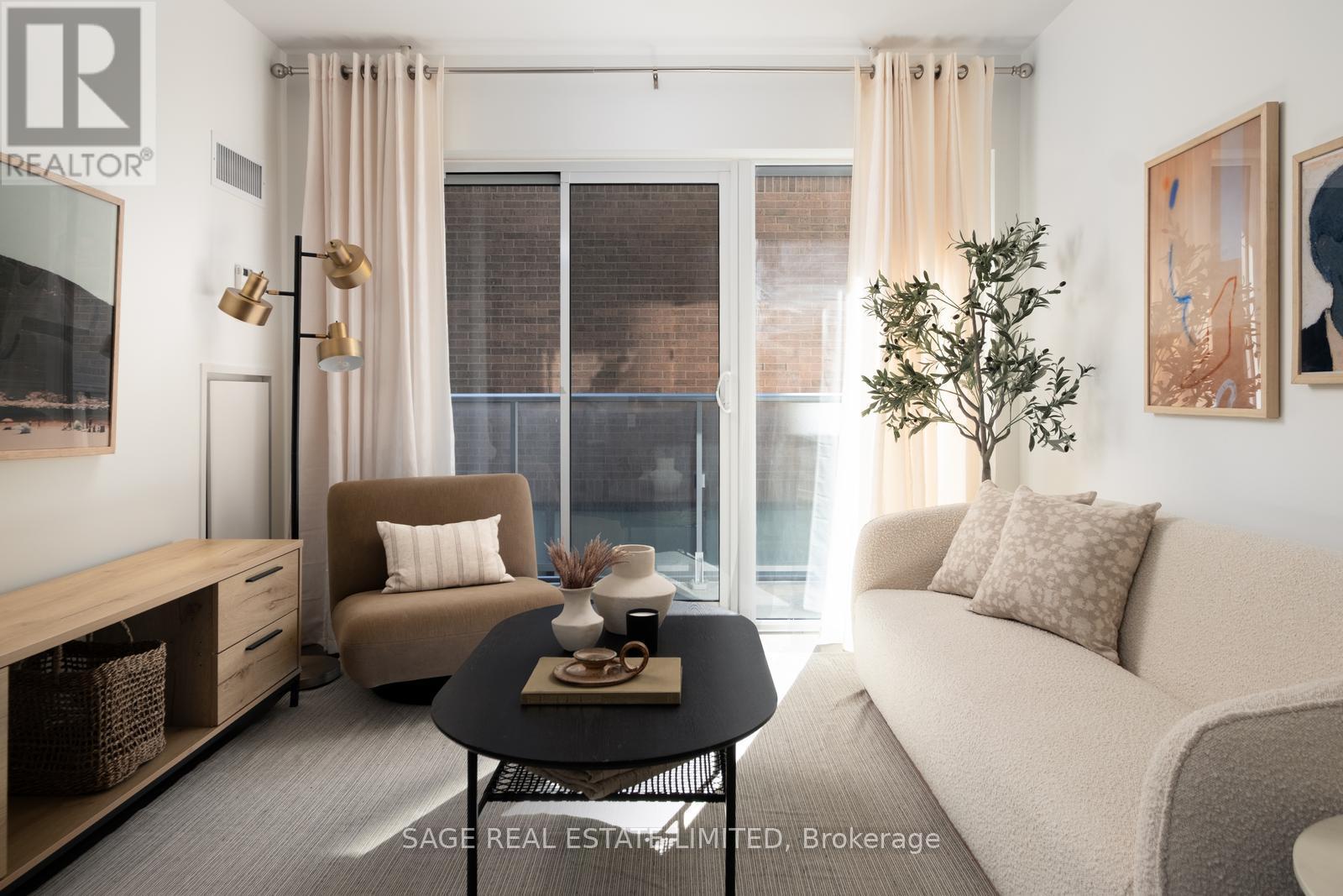 #313 58 ORCHARD VIEW BOULEVARD - 5