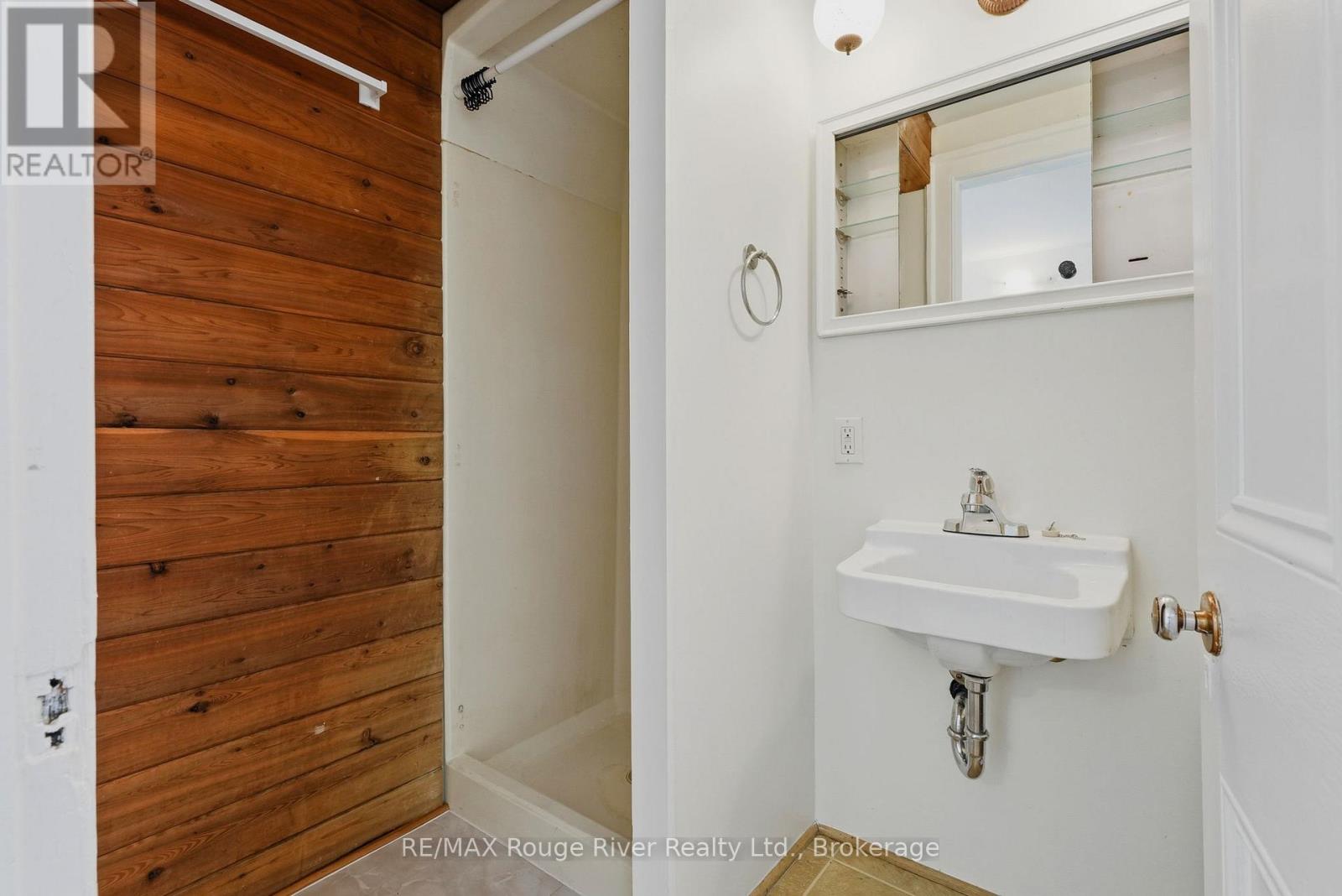82 WALTON STREET - 35