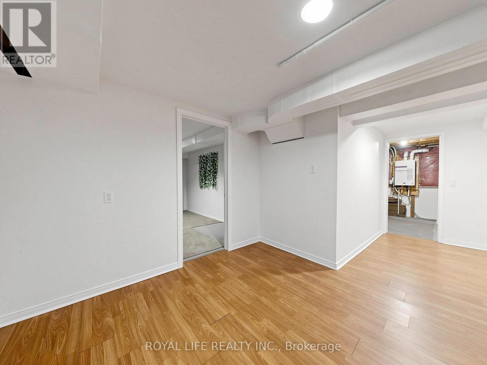 985 LINDEN STREET - 37