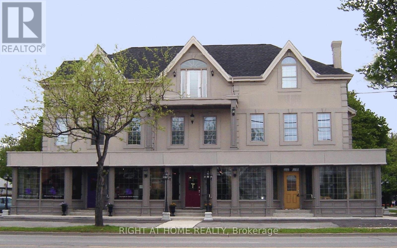339 HORTON STREET E Property Photo