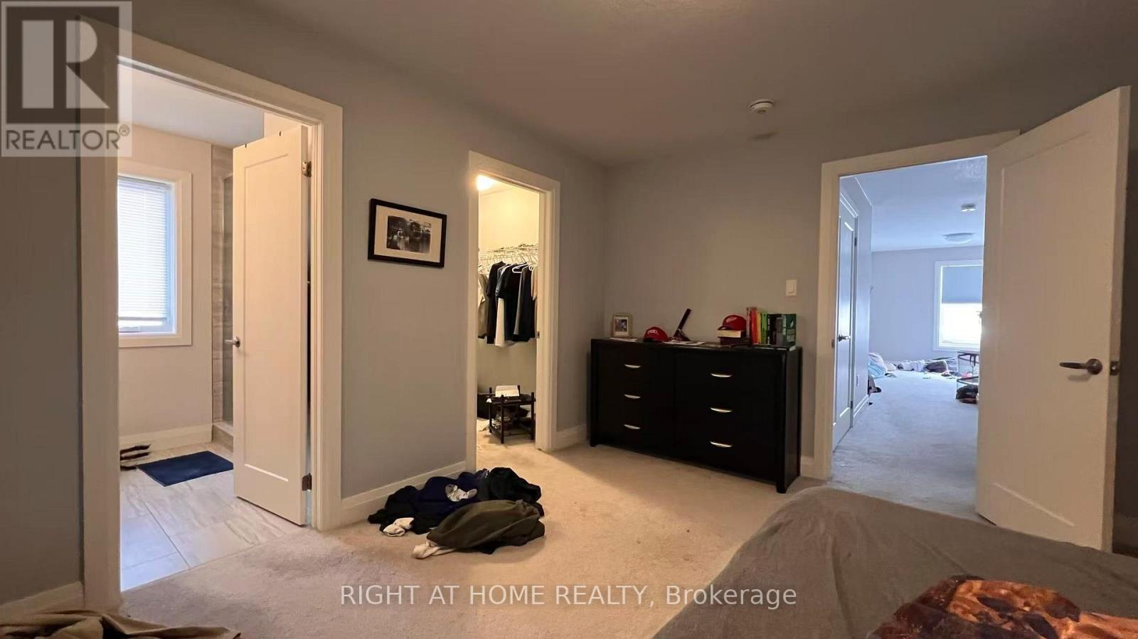 1614 VALHALLA STREET N Property Photo