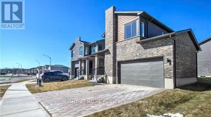 1614 VALHALLA STREET N - 2