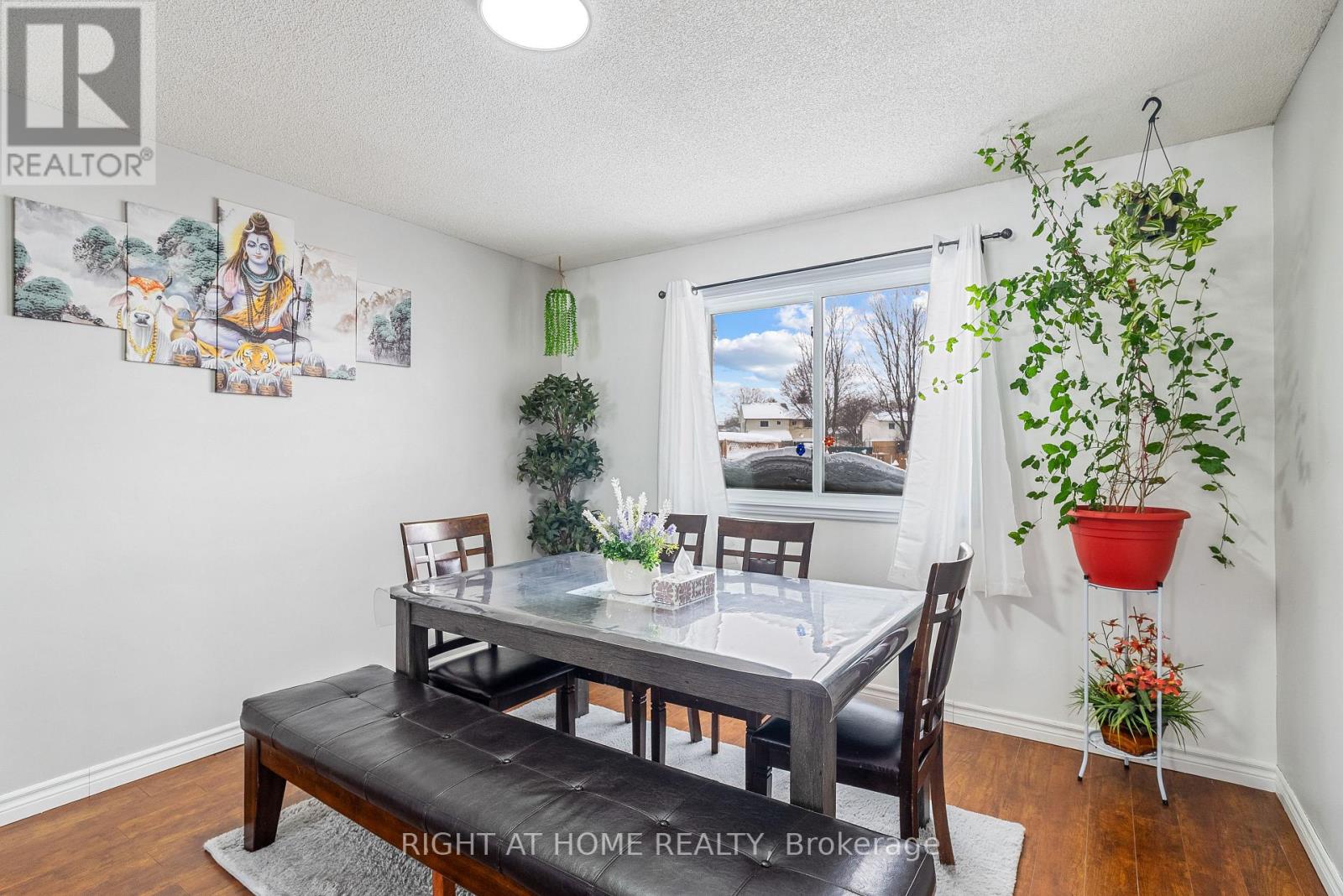 242 COLETTE DRIVE - 14
