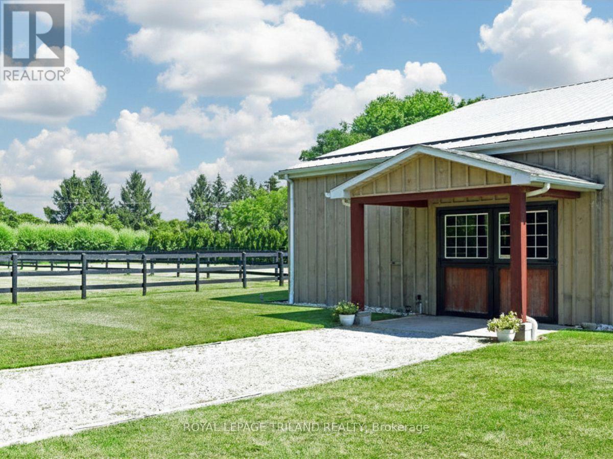 7570 TALBOT TRAIL - 27