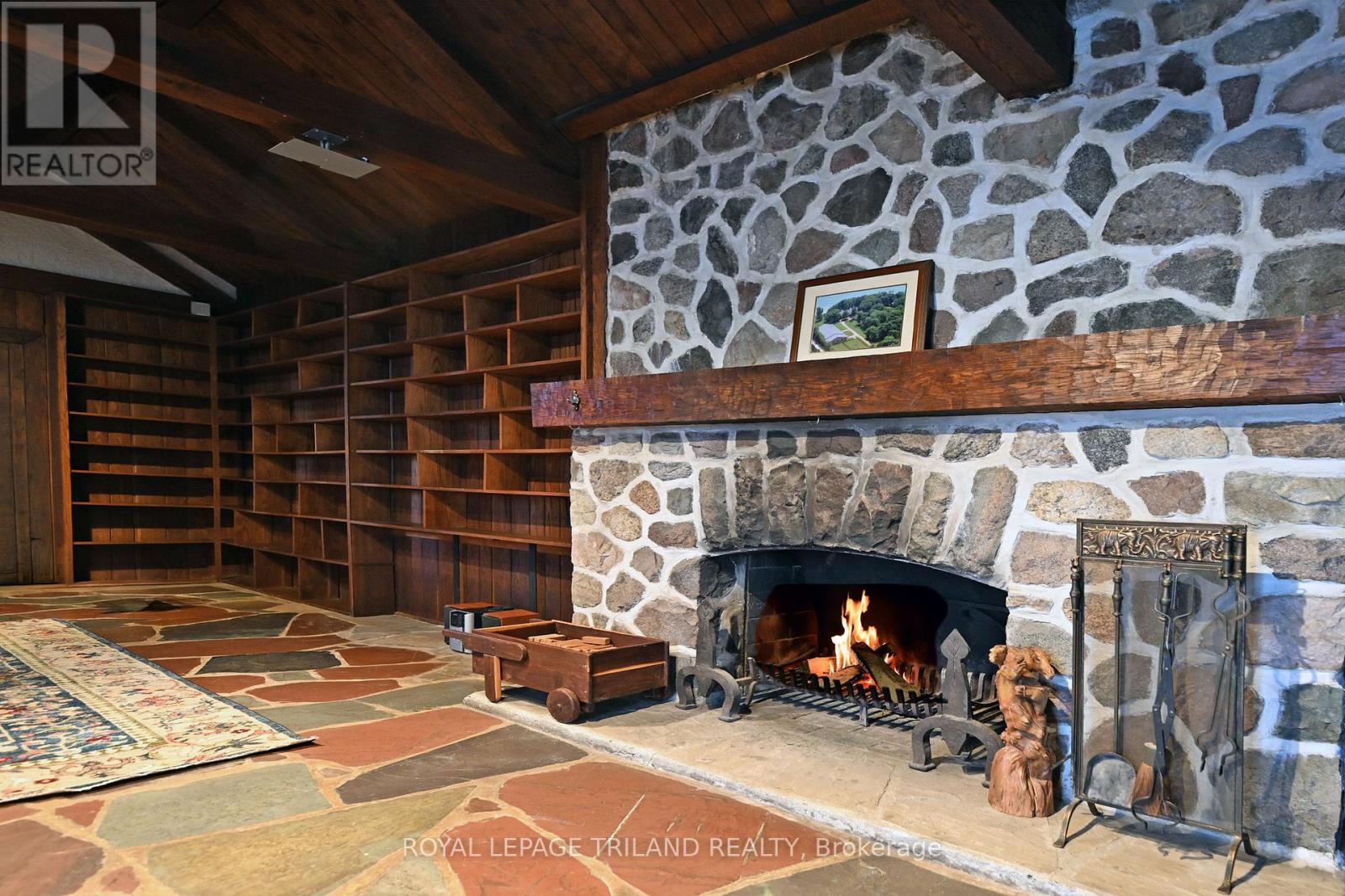 7570 TALBOT TRAIL - 13