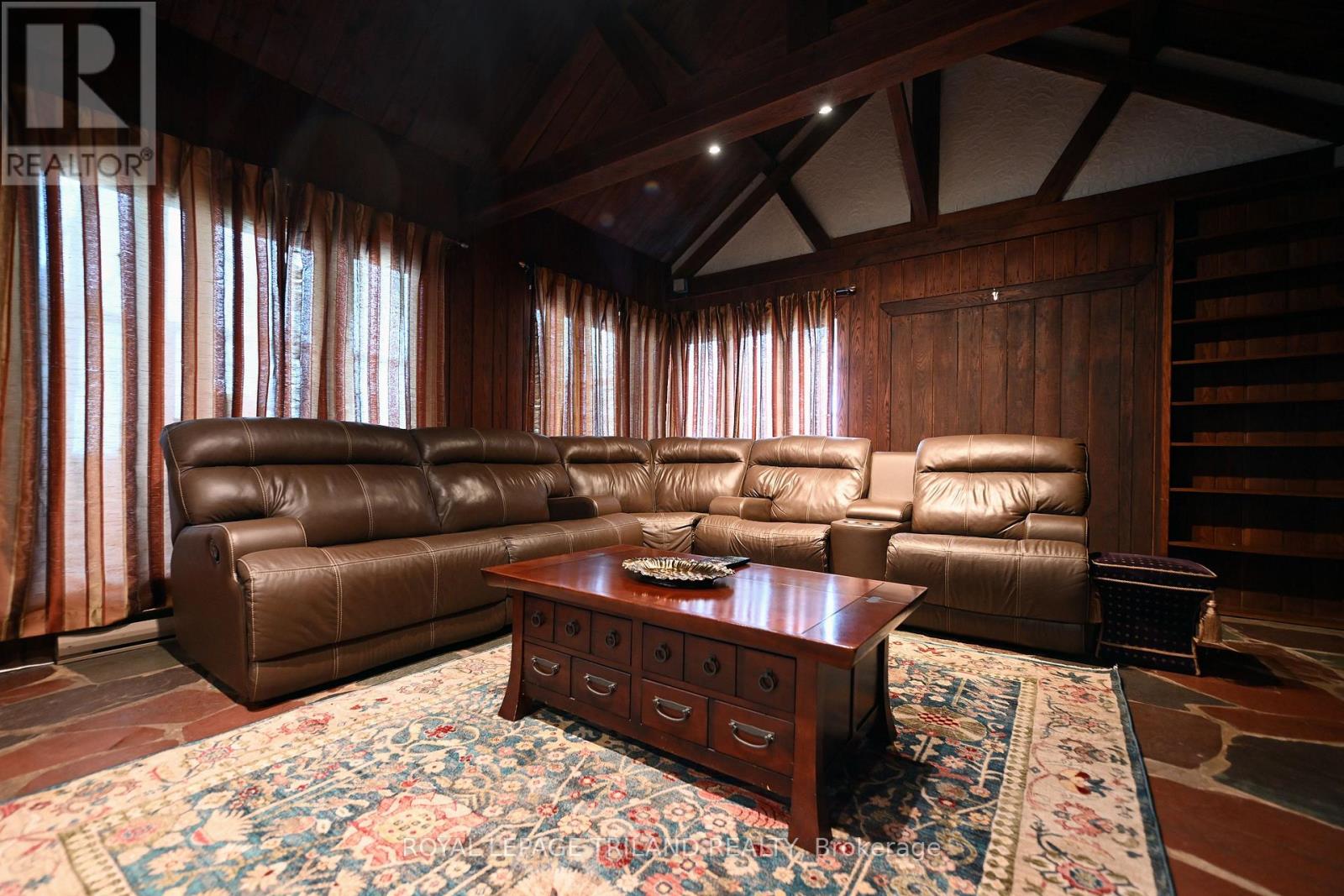 7570 TALBOT TRAIL - 14