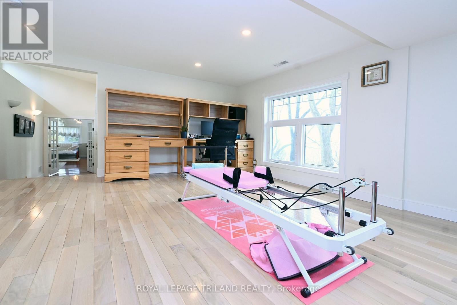 7570 TALBOT TRAIL - 16