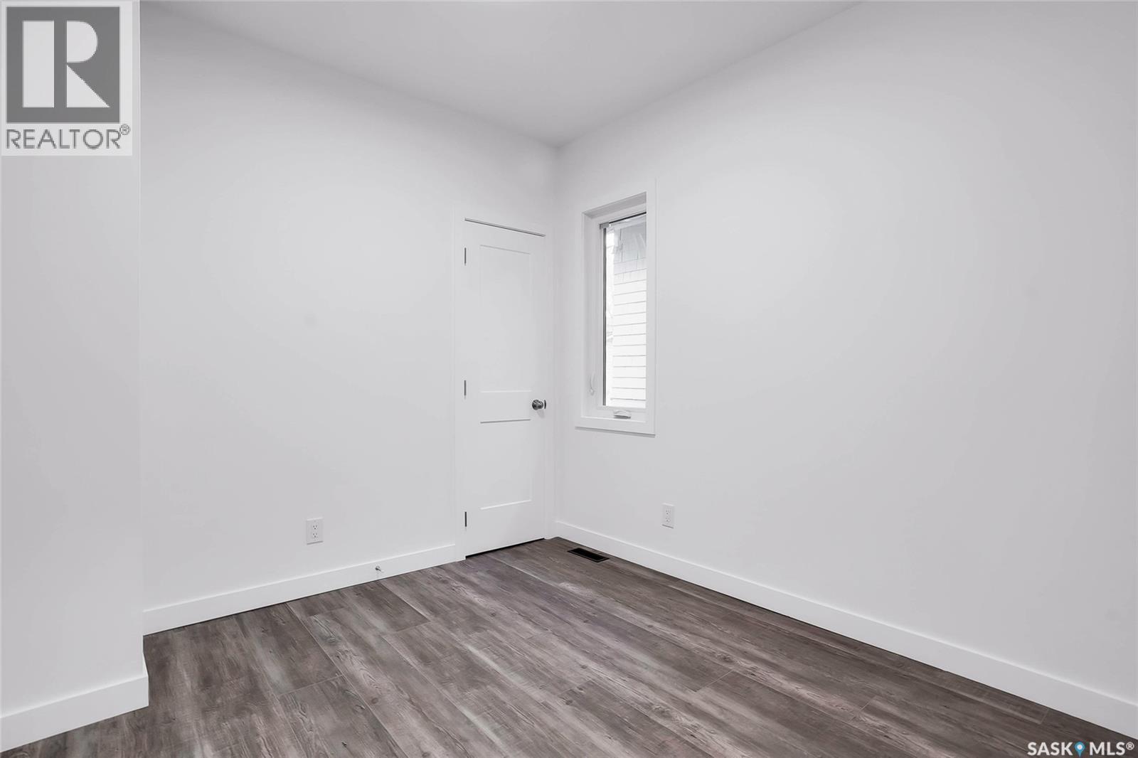 1230 E AVENUE N - 14