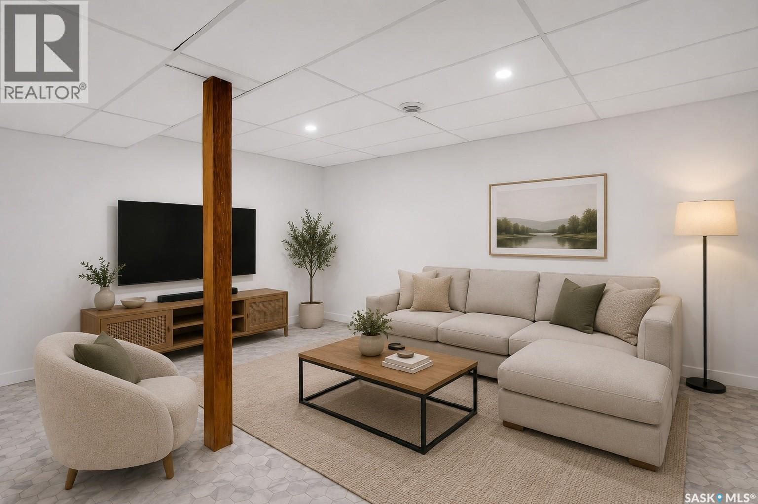 1230 E AVENUE N - 28