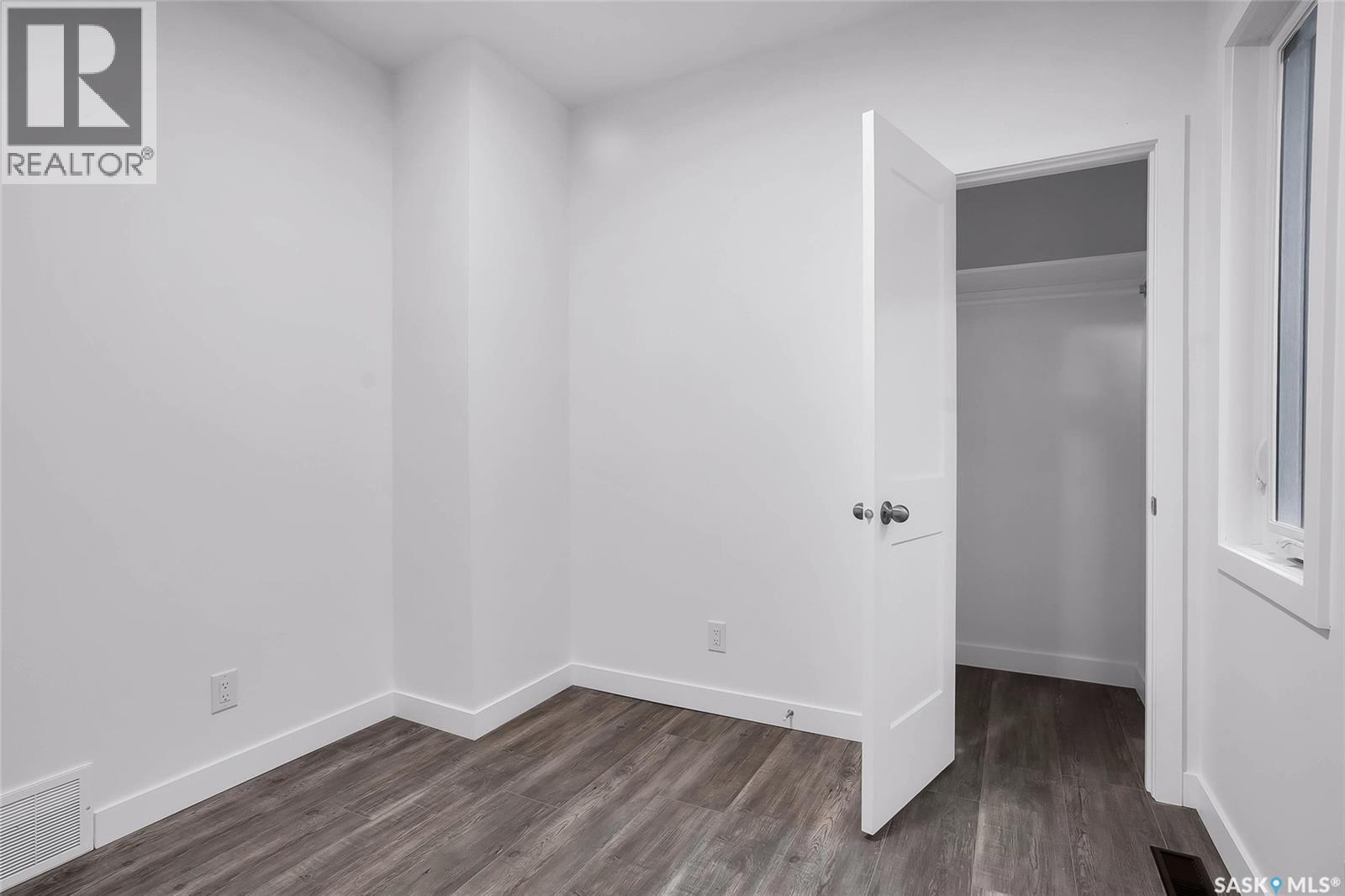 1230 E AVENUE N - 15