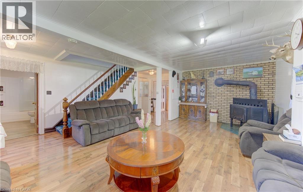 5315 LINE 81 - 16