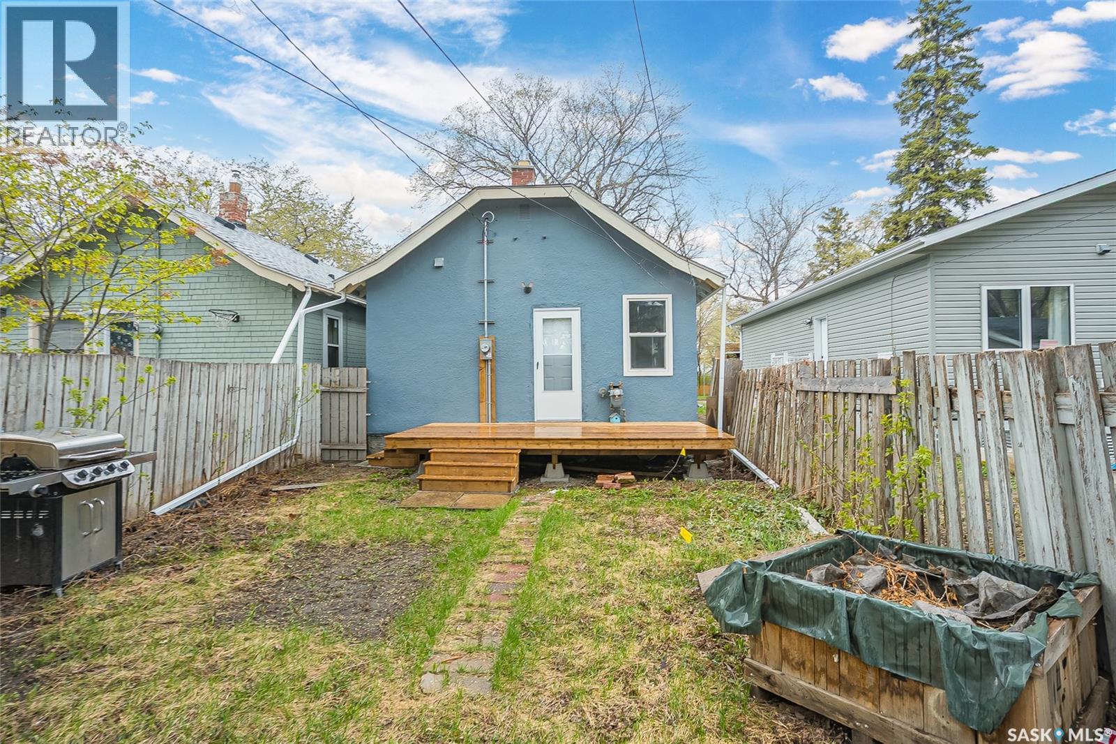 1230 E AVENUE N - 33