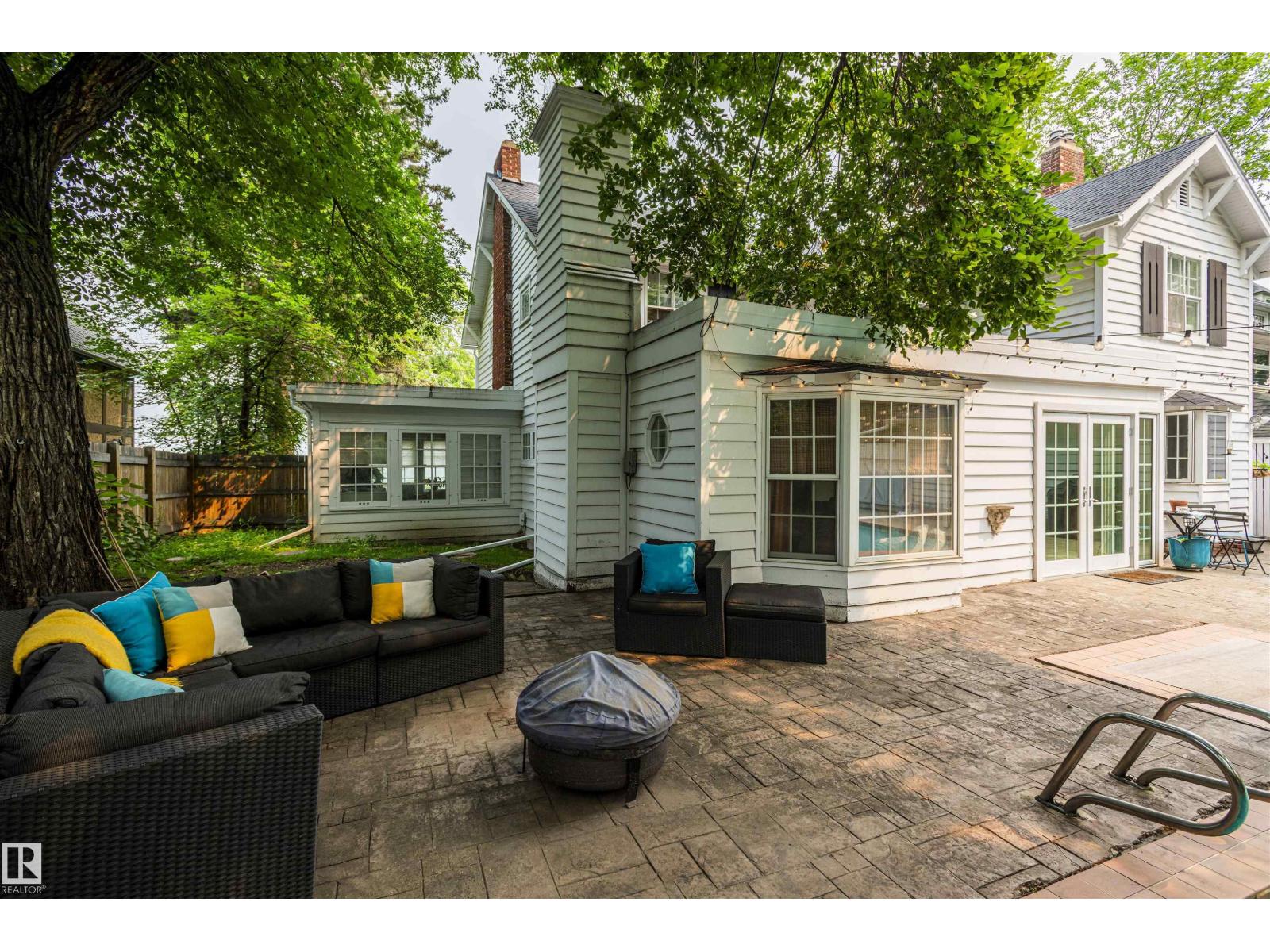 11619 SASKATCHEWAN DR NW - 38